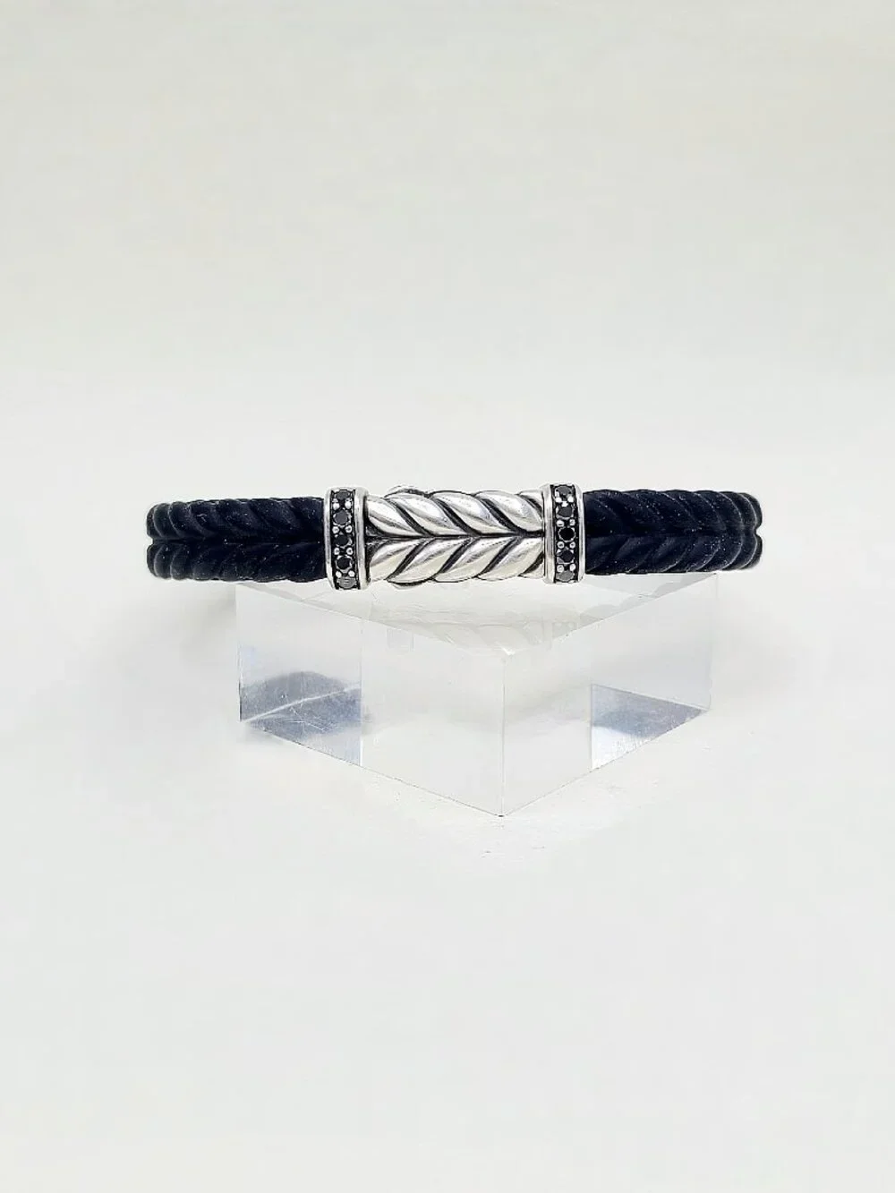 David Yurman Chevron Bracelet in Black Rubber w/ Pavé Black Diamonds, 9mm Sz Sm